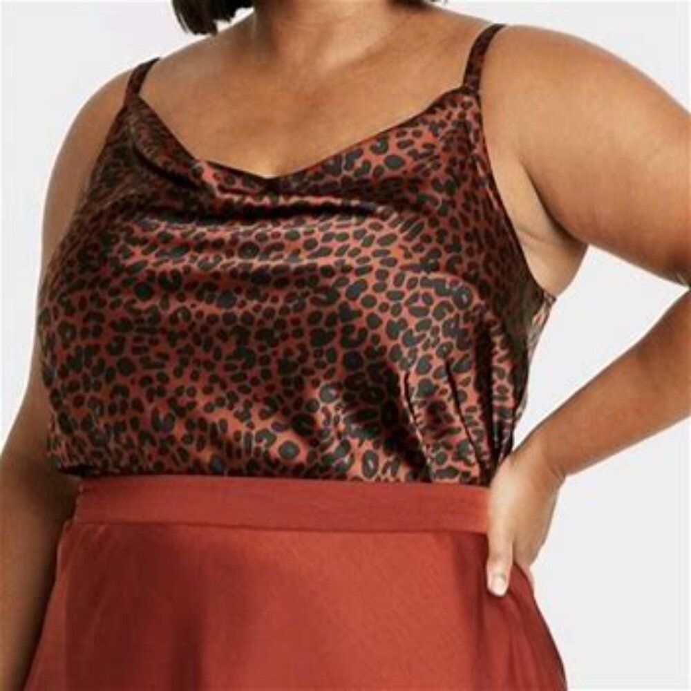 Women's Satin Cami in Chic Animal Print Size 3X Ava & Viv NWT - Picture 3 of 11